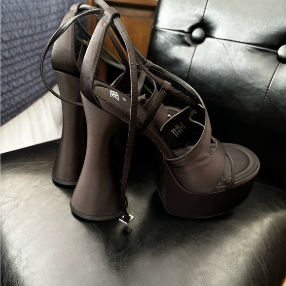 Zara strappy platform sandals size 11 - Picture 8 of 9